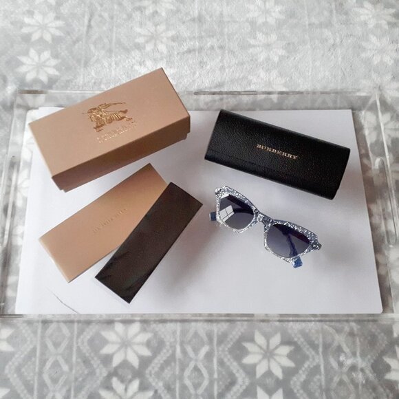 NWOT Burberry blue glitter square cat eye sunglasses - Picture 9 of 14